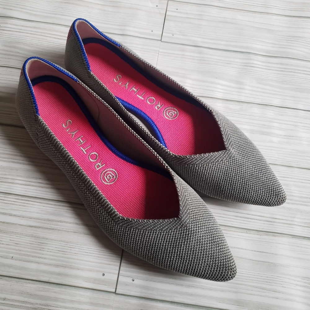 Rothy’s Iridescent Reflective Point Toe Flats Limited Edition🦄